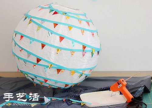 教你用小布片DIY打扮可愛小清新燈籠 - www.fasang.cn