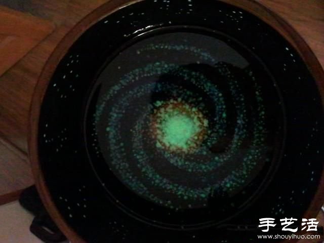 創意DIY:自制會發光的夜光碗 - www.fasang.cn