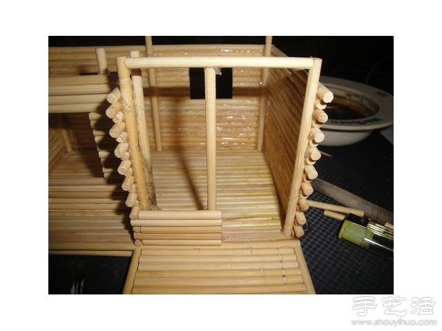 一次性筷子變廢為寶 手工制作小木屋模型 - www.fasang.cn