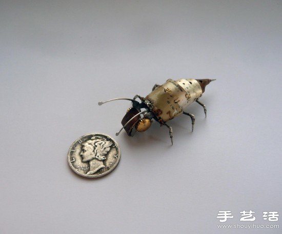 手表零部件+舊燈泡 牛人DIY機械昆蟲軍團 - www.fasang.cn