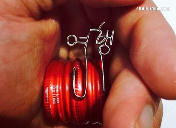 鐵鋁瓶蓋廢物利用DIY制作告白小手工藝品 - www.fasang.cn