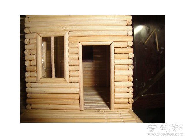 一次性筷子變廢為寶 手工制作小木屋模型 - www.fasang.cn