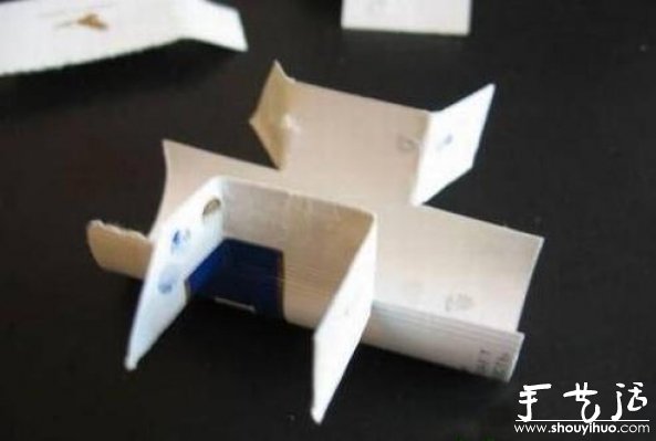 煙盒手工DIY紙模飛機的教程 - www.fasang.cn