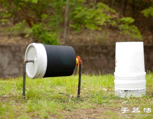 塑料桶+自來水管 DIY制作簡易環(huán)保洗衣機(jī) - www.fasang.cn