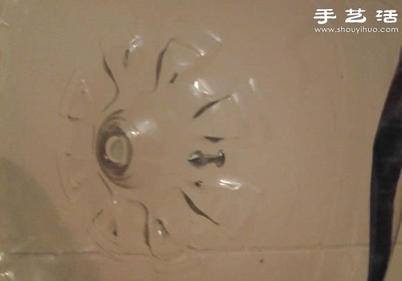 塑料油瓶手工DIY制作自行車把手防風罩 - www.fasang.cn