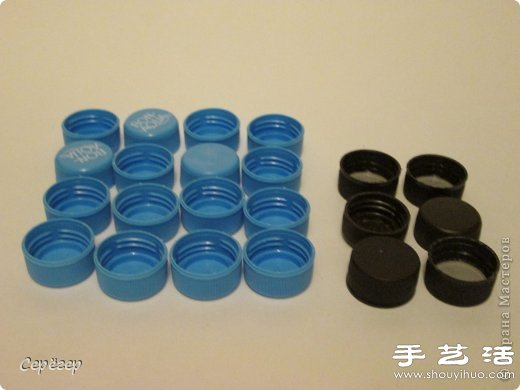 塑料瓶蓋變廢為寶手工制作機械戰警玩具 - www.fasang.cn