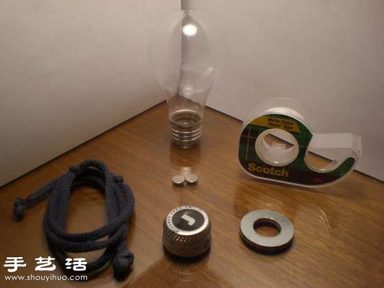 白熾燈泡廢物利用DIY制作浪漫小油燈 - www.fasang.cn