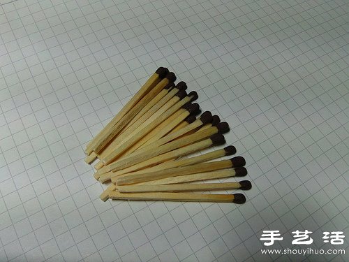 筆管+火柴 自制會飛行的迷你火箭/火箭彈 - www.fasang.cn