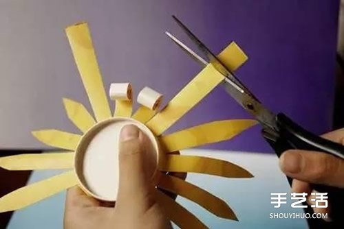 幼兒園螃蟹模型制作 一次性紙杯做螃蟹的教程 - www.fasang.cn