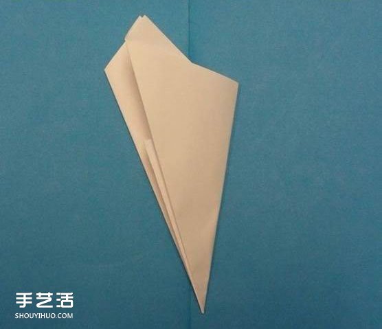 剪紙雪花步驟圖及折法 雪花剪紙方法步驟圖解 - www.fasang.cn